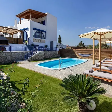 Villa Rose On The