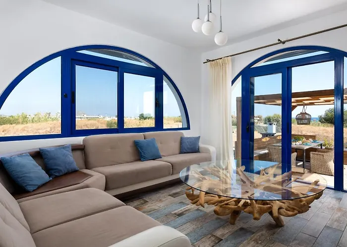 Rose On The Βίλα Αφάντου