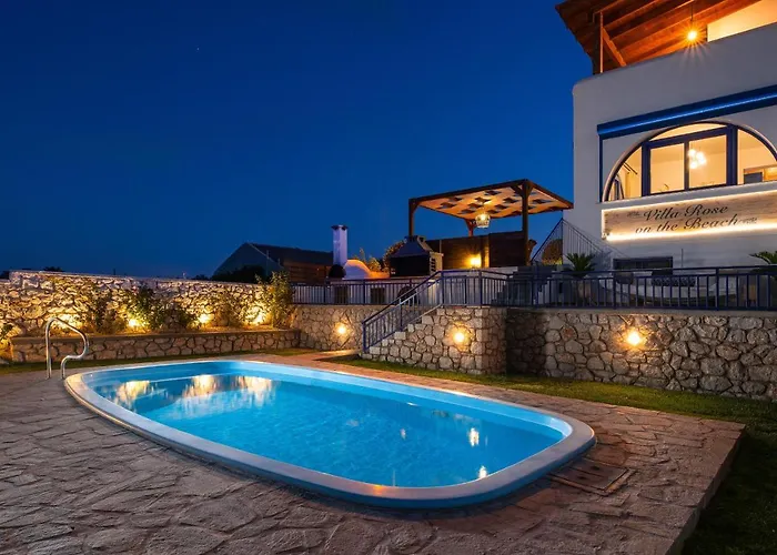 Rose On The Βίλα Αφάντου