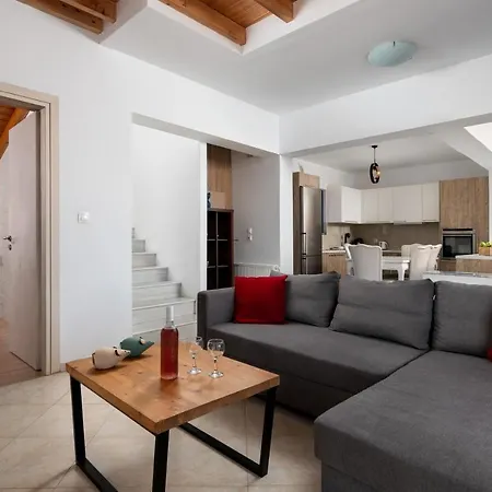 Rose On The * 아판토우