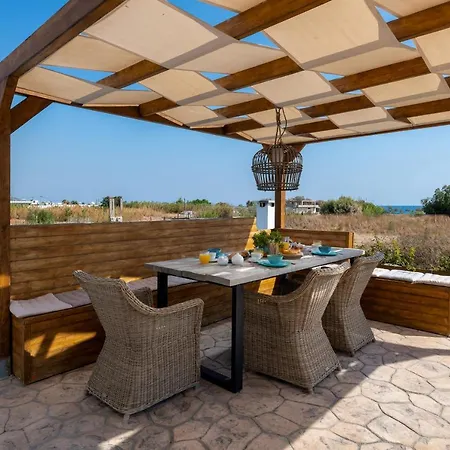 Rose On The ヴィラ *