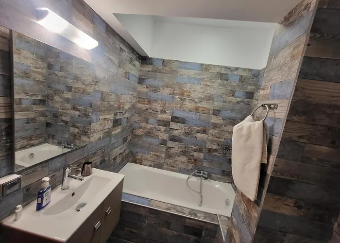 Rose On The أفانتو